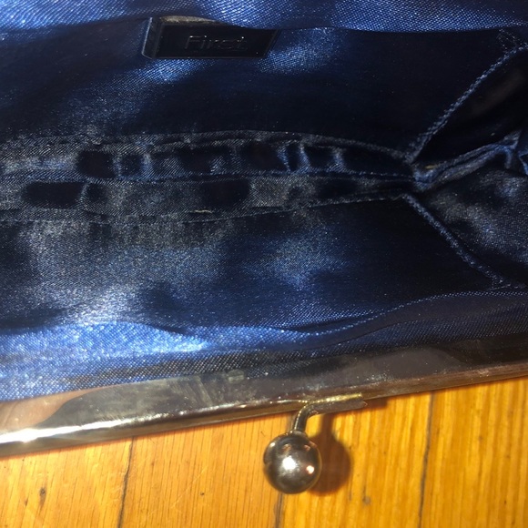 Sequin Clutch/Shoulder Bag - Picture 4 of 5